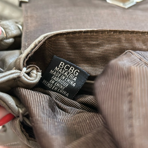 BCBGMaxAzria Gray Shoulder Bag Handbag Braided Handle Cool Turn-Lock Feature - Picture 12 of 17